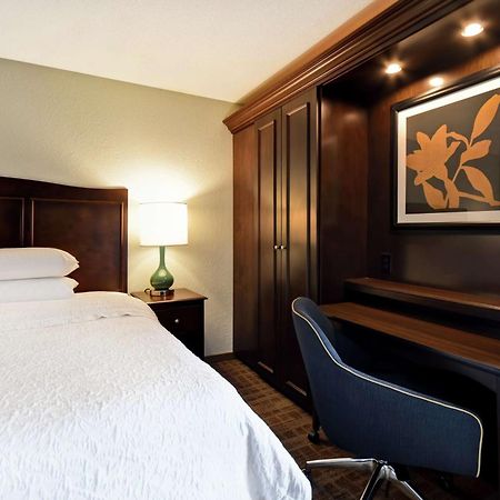 Hampton Inn Силвър Спринг Екстериор снимка
