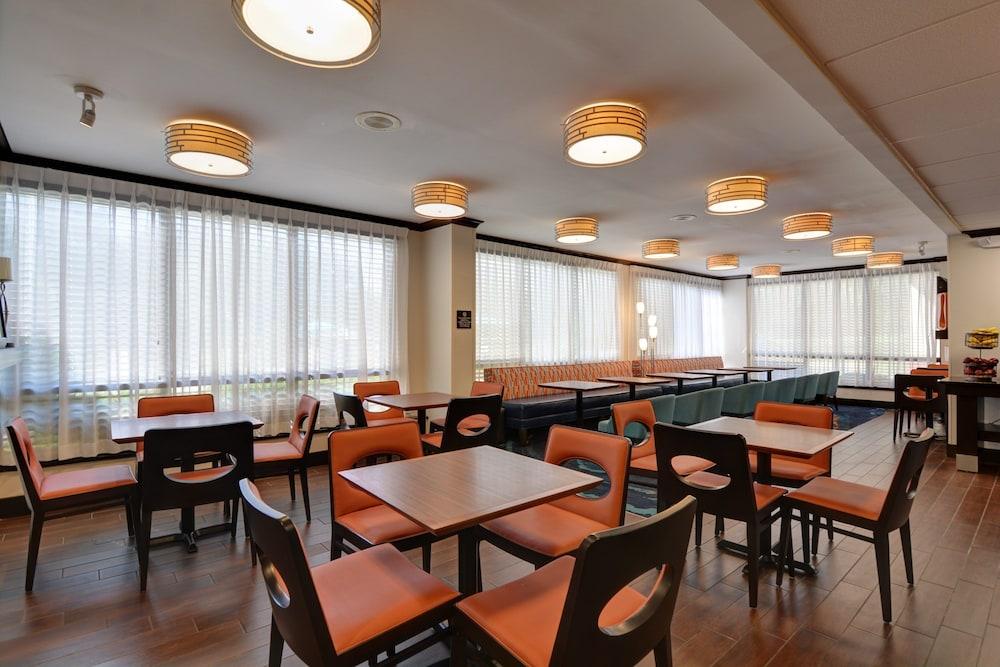 Hampton Inn Силвър Спринг Екстериор снимка