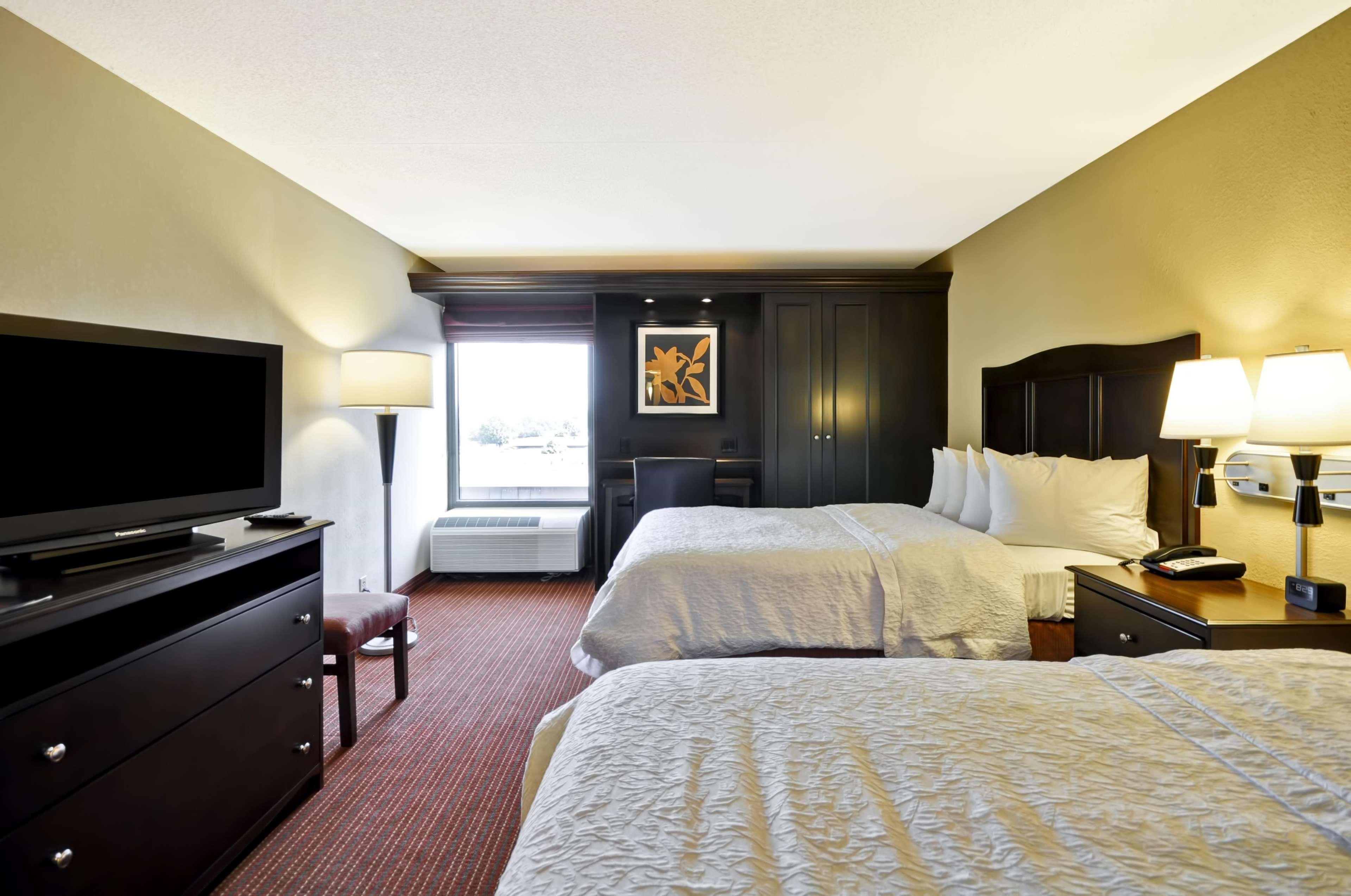 Hampton Inn Силвър Спринг Екстериор снимка