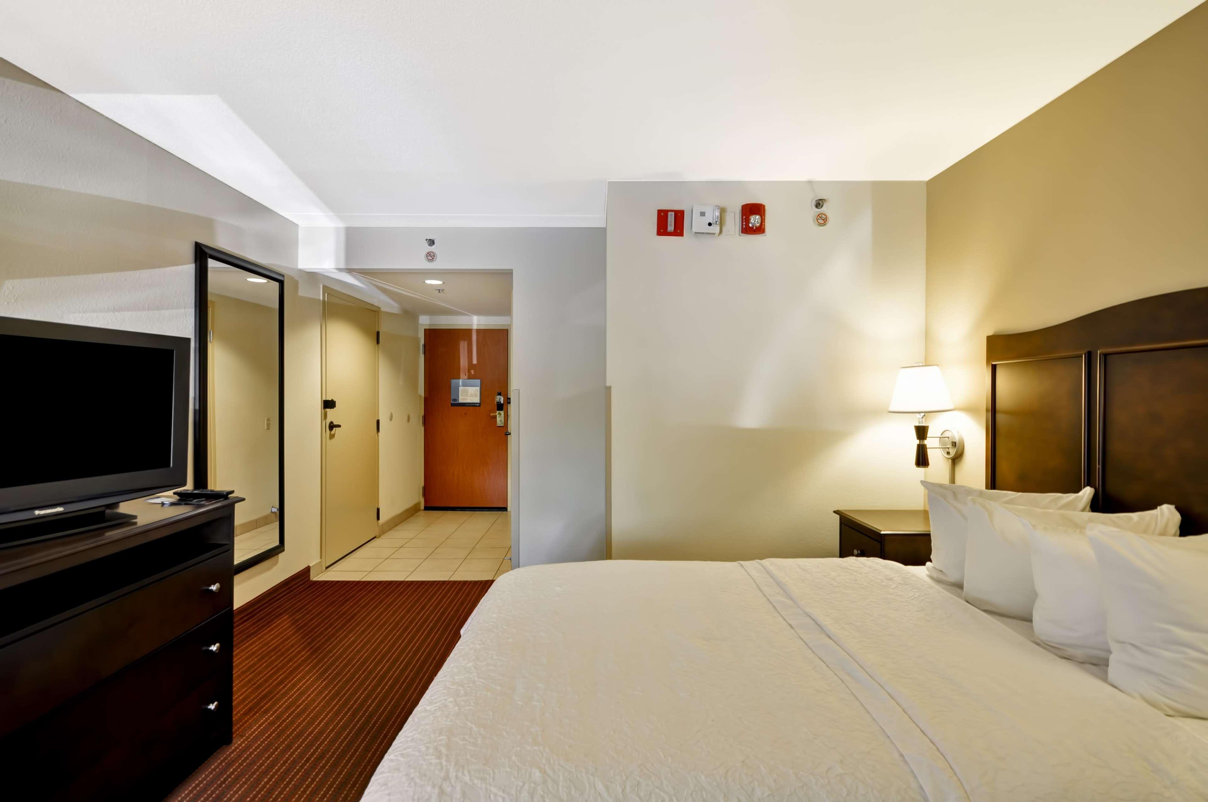Hampton Inn Силвър Спринг Екстериор снимка
