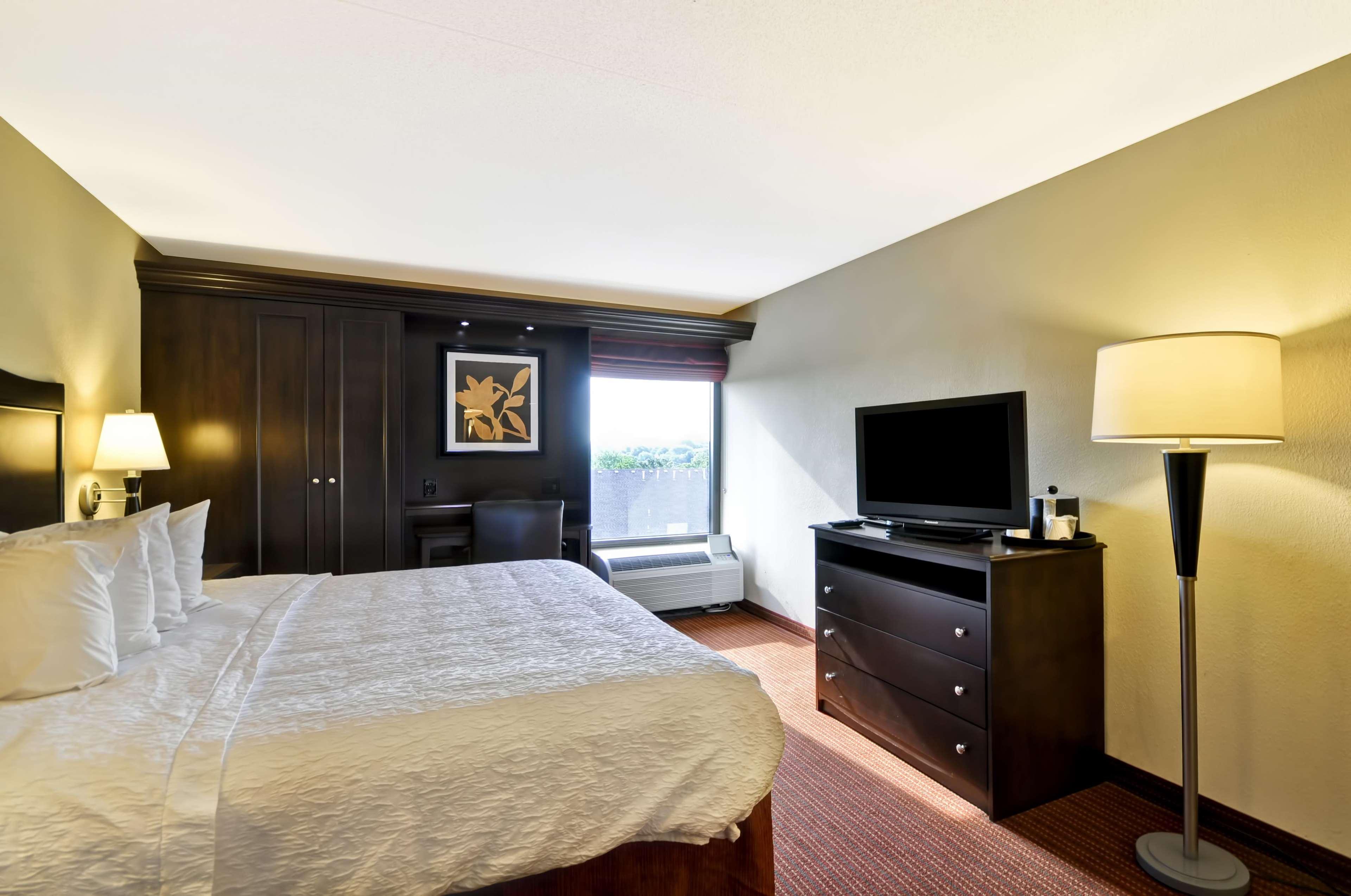 Hampton Inn Силвър Спринг Екстериор снимка