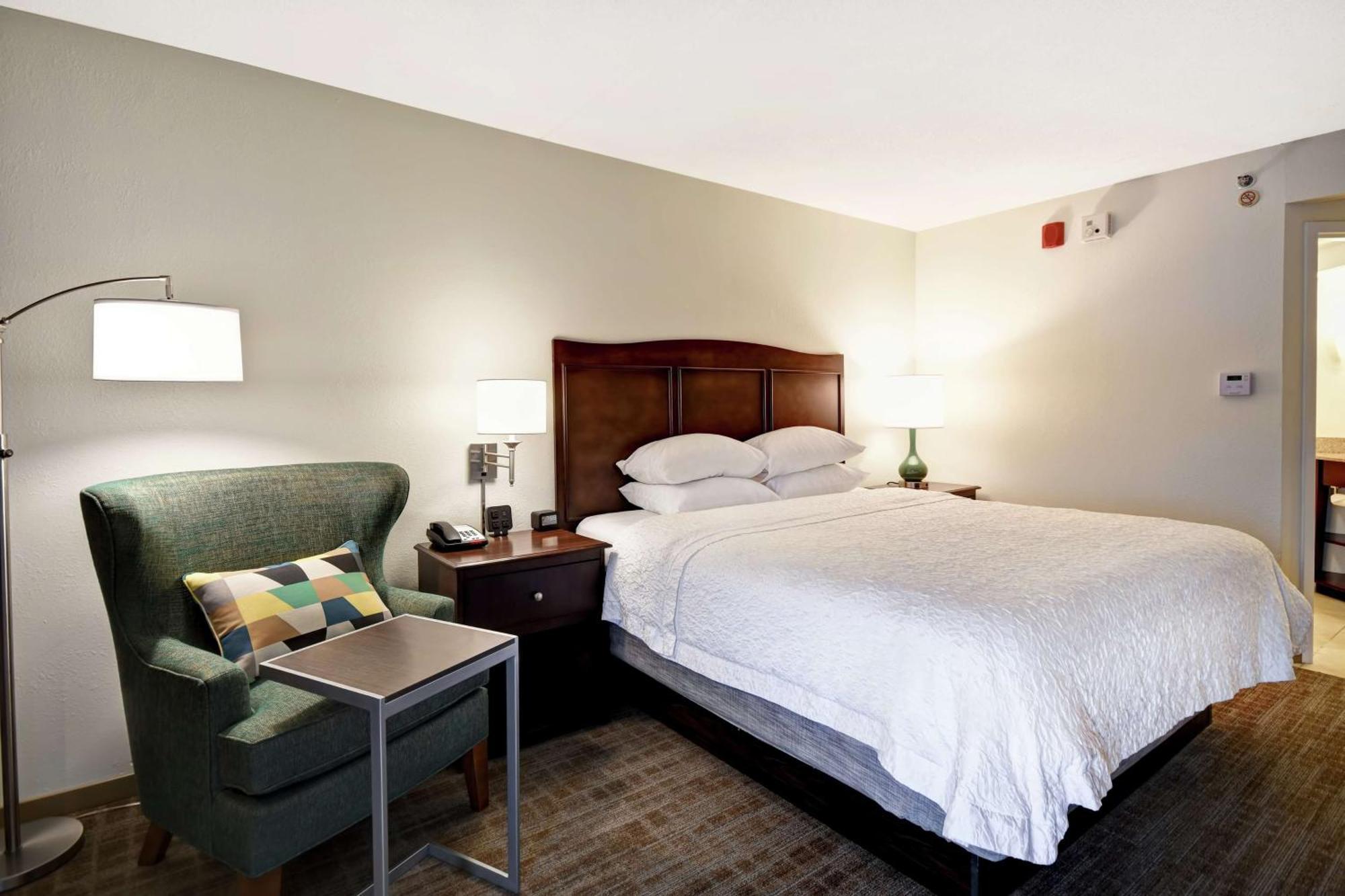 Hampton Inn Силвър Спринг Екстериор снимка